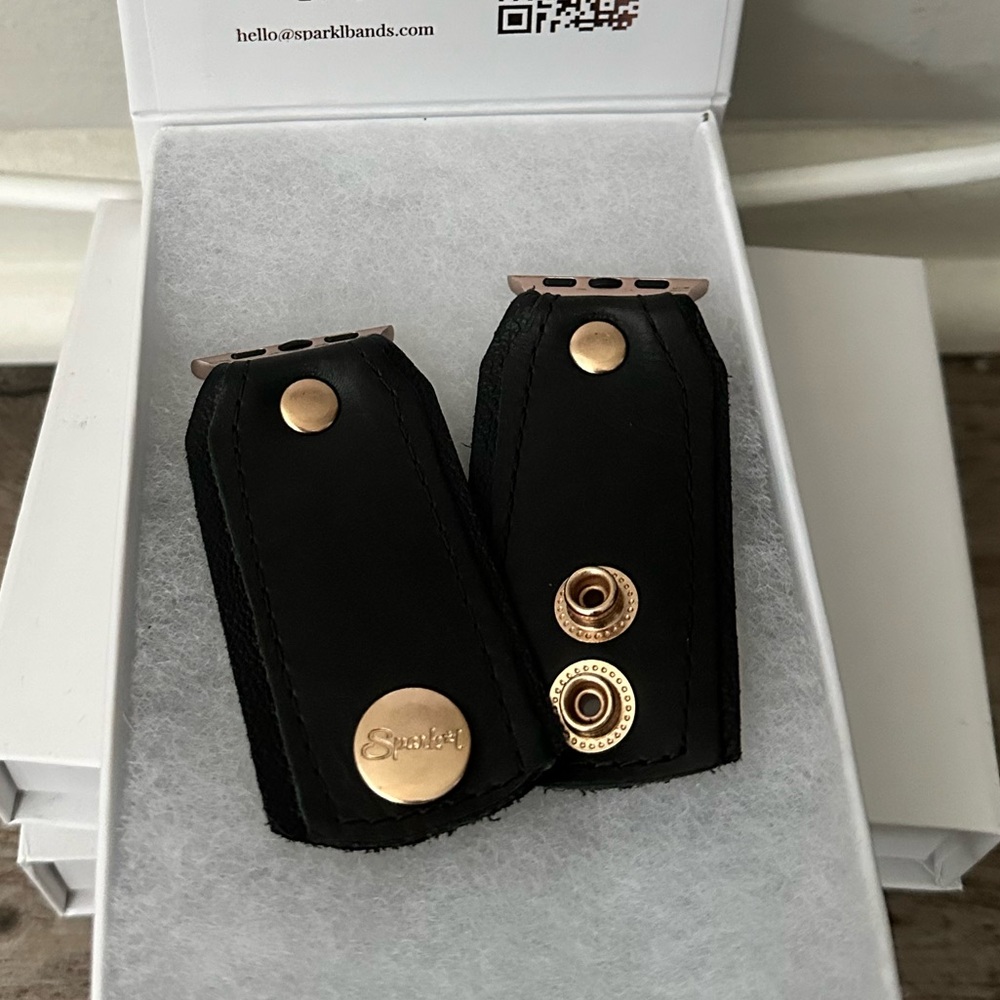 Spark*l Band Black Vegan Leather Bow Band